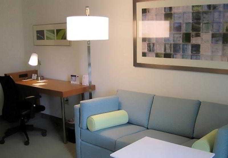 Springhill Suites By Marriott Lawrence Downtown Luaran gambar