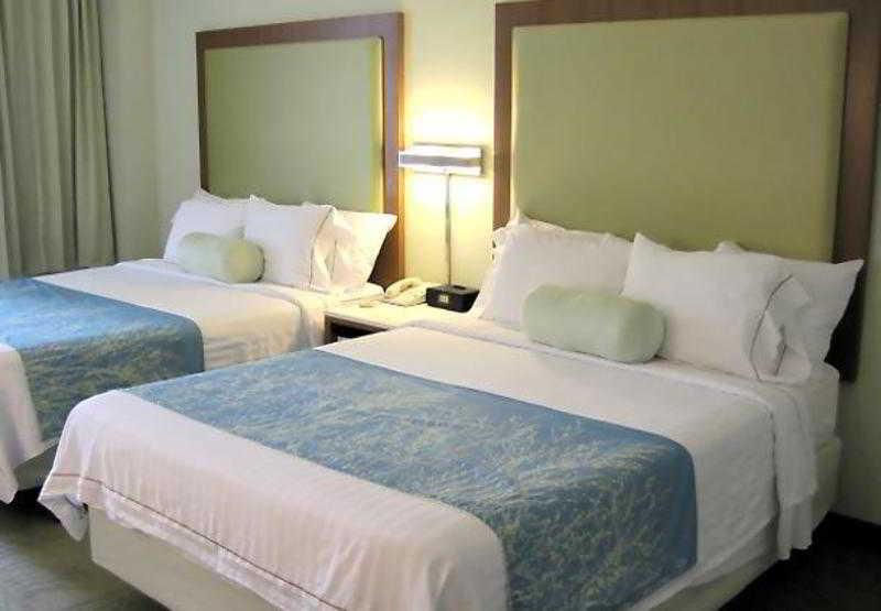 Springhill Suites By Marriott Lawrence Downtown Bilik gambar